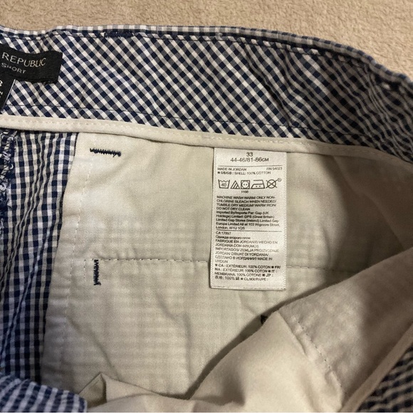 Banana Republic pinstripe Aiden Short size 33 - Picture 3 of 7